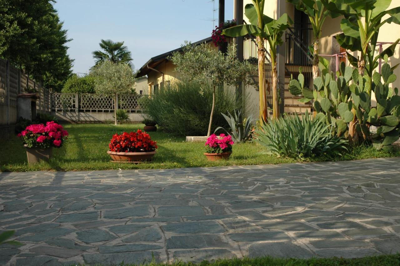 B&B Villa Carolina Vaprio d'Adda Bagian luar foto