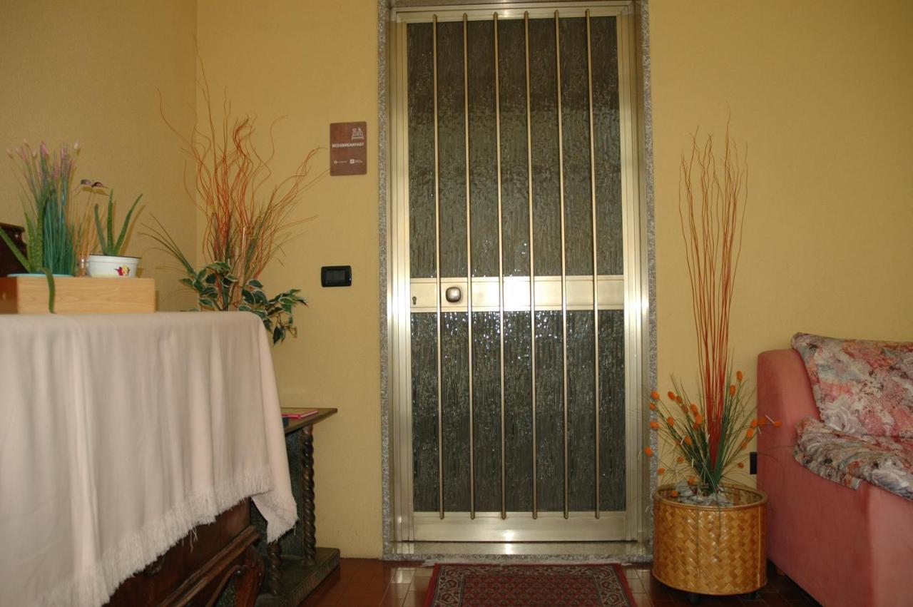 B&B Villa Carolina Vaprio d'Adda Bagian luar foto